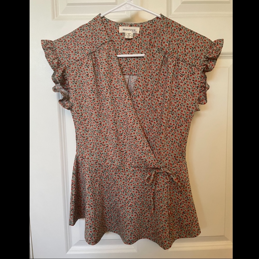 Monteau wrap shirt, size medium